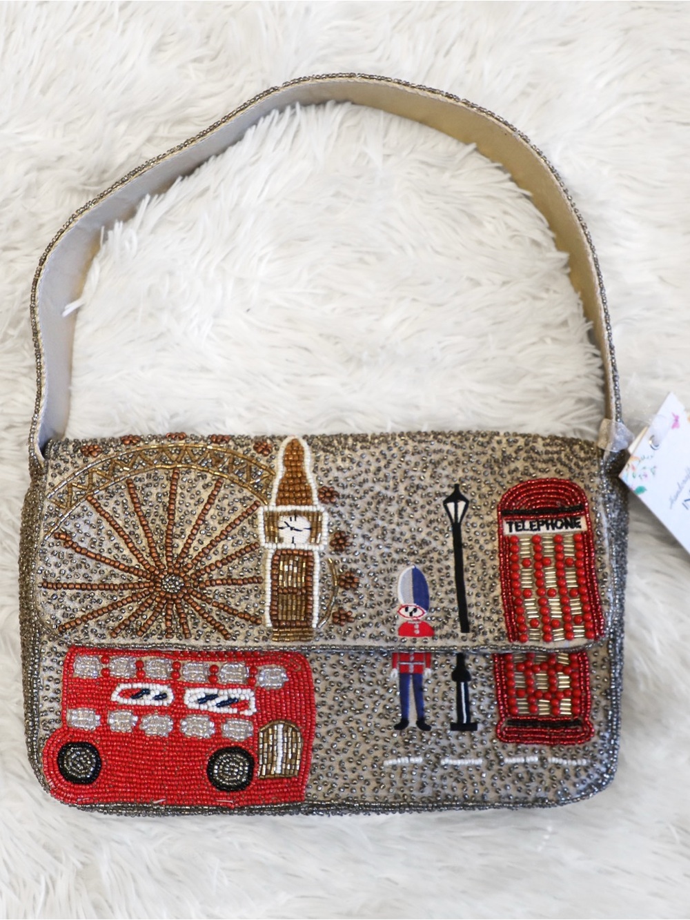 MADE IN INDIA BEADED LONDON BAGUETTE PURSE WITH ICONIC LONDON LANDMARKS NWT